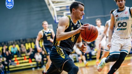 «Русичи» одерживают уверенную победу над «Нефтехимиком» и продолжают победную серию