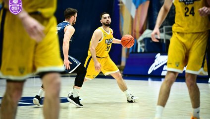 «Зенит»-2 выбивает сотню второй матч подряд