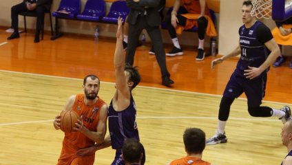 «Темп-СУМЗ» одержал уверенную домашнюю победу над «Барнаулом»