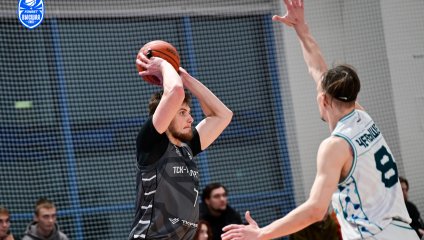 «ТСК-УРАЛ-УрГУПС» добывает победу у «Нефтехимика»