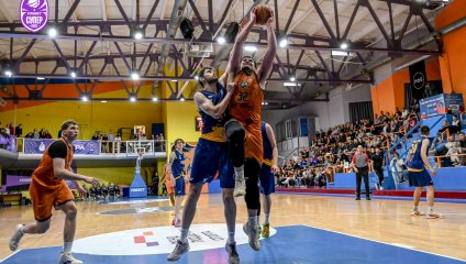 ЧБК продлил победную серию, «БАРС-РГЭУ» держался две четверти