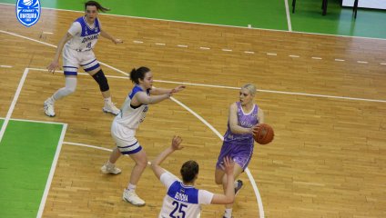 Лидер увозит две победы из Новосибирска