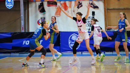 "Нефтяник-Титан-2" берёт реванш у "пантер"