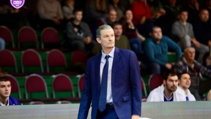 «БАРС-РГЭУ» уступил «Куполу-Родникам» в напряжённом матче