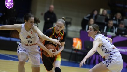 Непростой матч в Казани остался за «УГМК-Юниор»