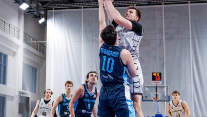 ТСК-УРАЛ-УрГУПС справляется с «Динамо-2» на домашней площадке