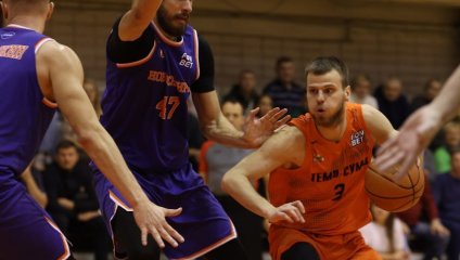 «Темп-СУМЗ» побеждает «Новосибирск», несмотря на упорное сопротивление