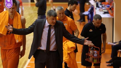 «Темп-СУМЗ» побеждает «Новосибирск», несмотря на упорное сопротивление