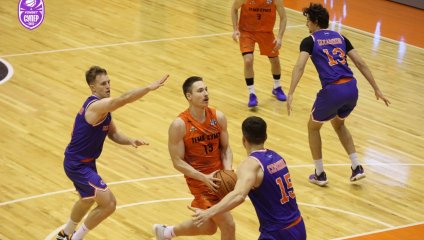 «Темп-СУМЗ» побеждает «Новосибирск», несмотря на упорное сопротивление