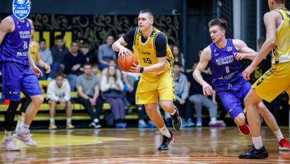 Первая победа курян на домашней арене