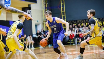 Первая победа курян на домашней арене