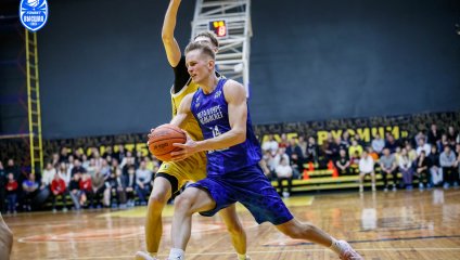 Первая победа курян на домашней арене