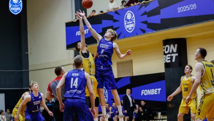 Первая победа курян на домашней арене