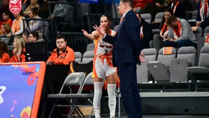 «Лисицы» дожали «Динамо» в упорной борьбе и приблизились к титулу
