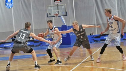 Уверенная победа хозяев в Екатеринбурге