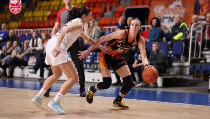 «Енисей» уступил УГМК