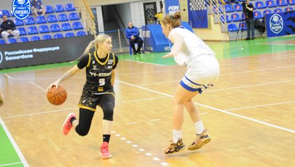 «ЧГУ-Атланта» побеждает хозяек площадки