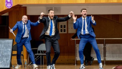 Приморское «Динамо» берет верх в Челябинске