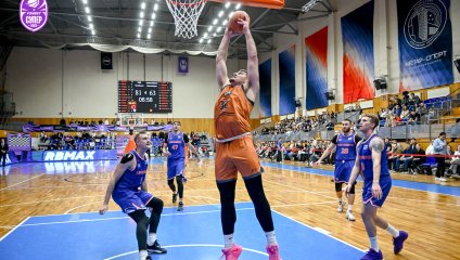 «ЧБК» уверенно выиграл у «Новосибирска»