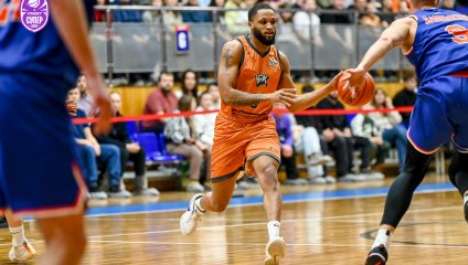 «ЧБК» уверенно выиграл у «Новосибирска»