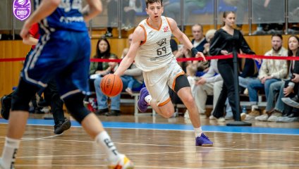 «ЧБК» побеждает на домашнем паркете 