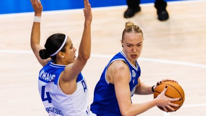 «Динамо» выиграло домашнее сибирское дерби 
