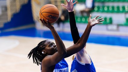 «Динамо» выиграло домашнее сибирское дерби 