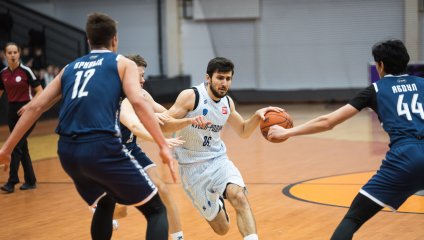  "Купол-Родники" обыгрывает "Зенит-2" на домашней площадке.