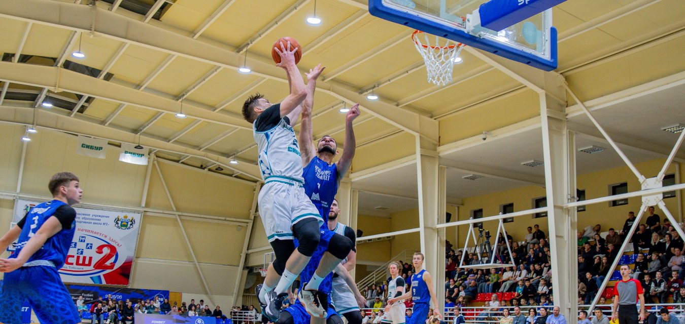 «Нефтехимик» одержал первую победу в сезоне