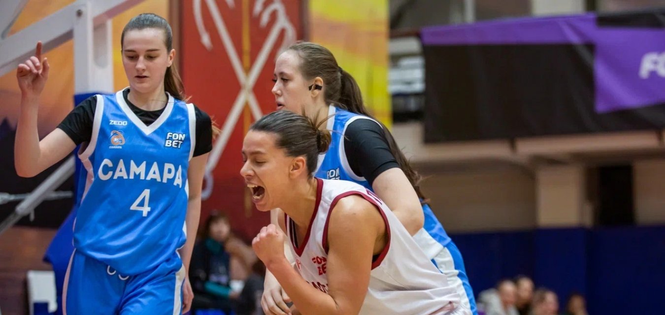 «Спартак» одержал уверенную победу над «Самарой-2»