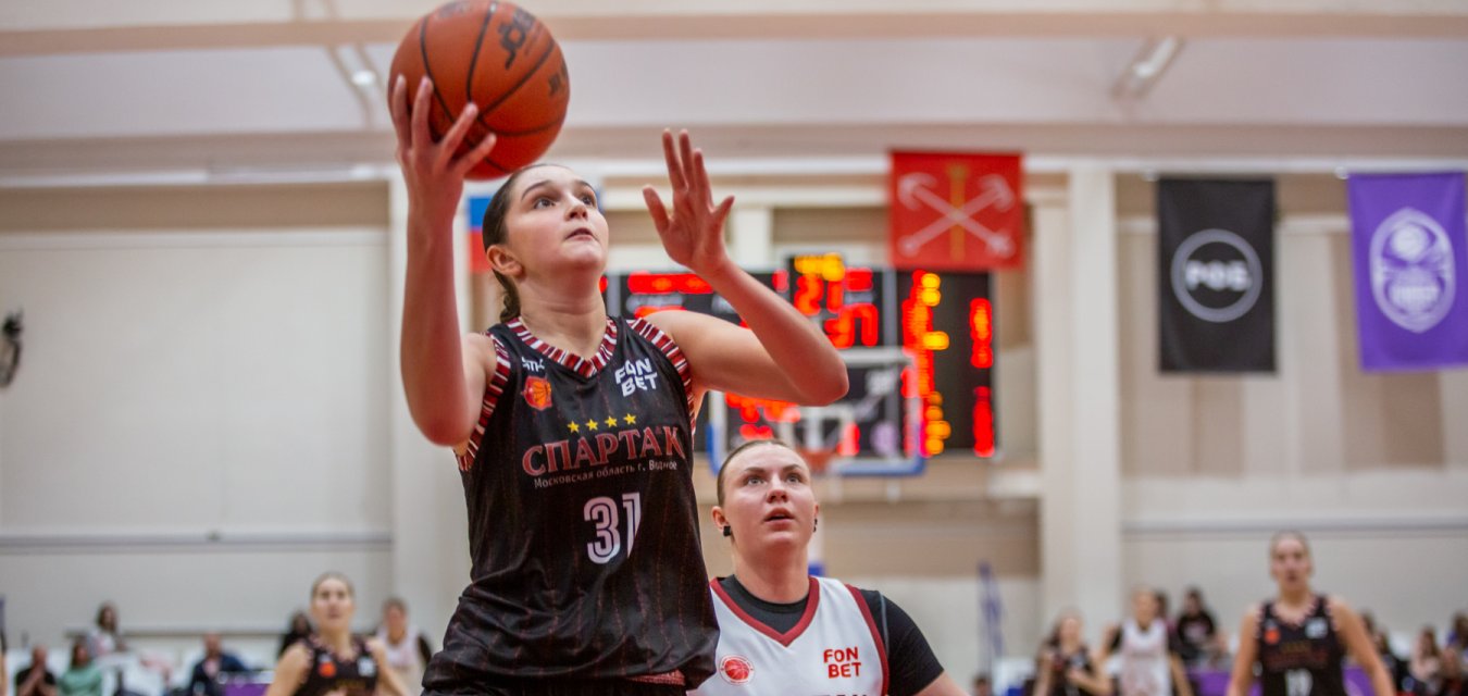 «Спартак» уступает «Спарте энд К-2» в домашнем матче