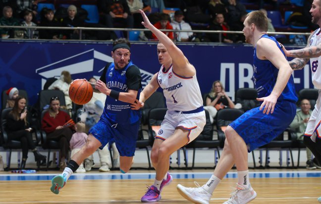 Бенефис Доэрти и победа «Новосибирска» над «Металлургом»