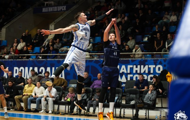 «Металлург» прервал серию поражений