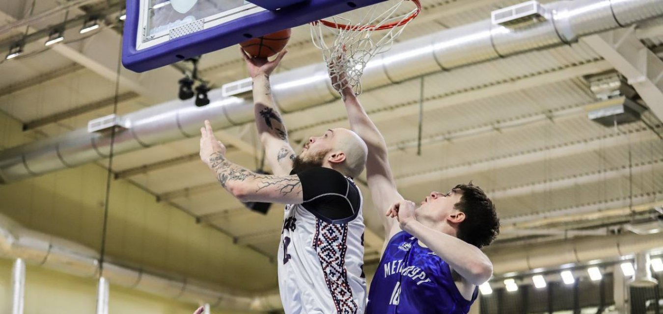 «Металлург» стартовал во втором круге с гостевой победы