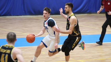 «Металлург-Челбаскет» обыграл одного из лидеров чемпионата