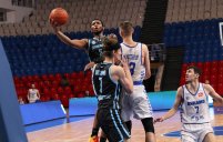 Динамовское дерби завершилось победой дальневосточников