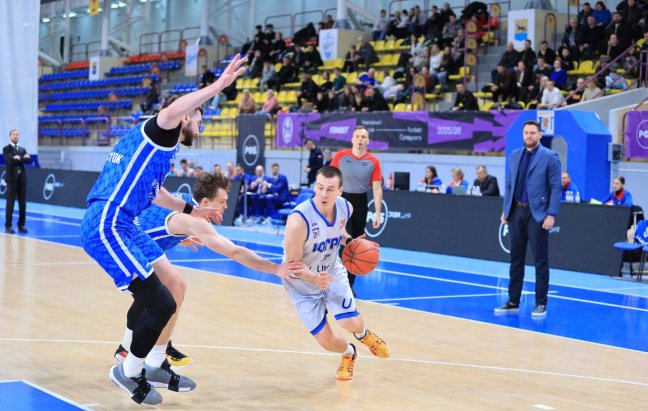 «Югра» завершила победную серию приморского «Динамо»