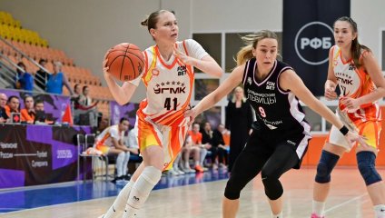 Младшие «лисицы» не смогли взять реванш у «львиц»