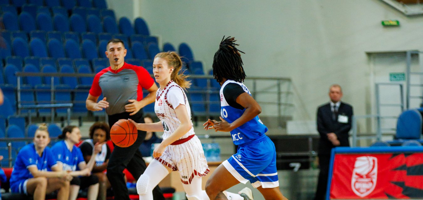 «Спарта энд К» убедительно переиграла новосибирское «Динамо»