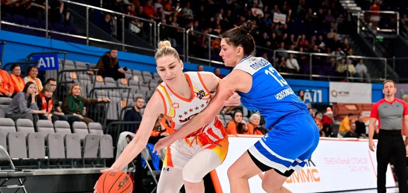 УГМК ярко начал год с разгромной победы