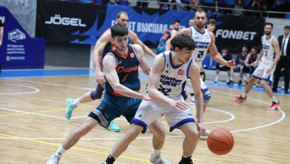 Победа «Металлурга-Челбаскета» на глазах олимпийского чемпиона