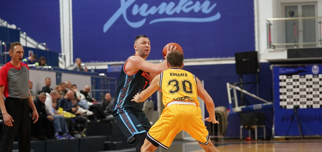 «Десна» обыгрывает «ЦСП-Химки» в гостевом матче