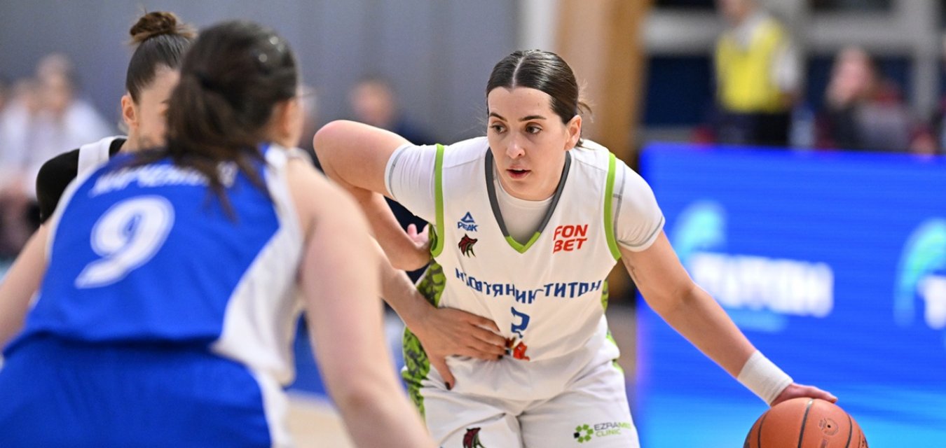 Неудачная погоня «Нефтяника-Титана» и четвёртая победа московского «Динамо»