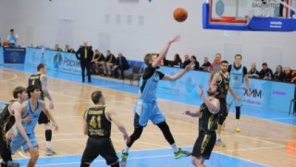 «Динамо-2» оставляет не у дел курских «Русичей»