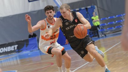 «ТСК-УРАЛ - УрГУПС» упустил победу во второй половине матча