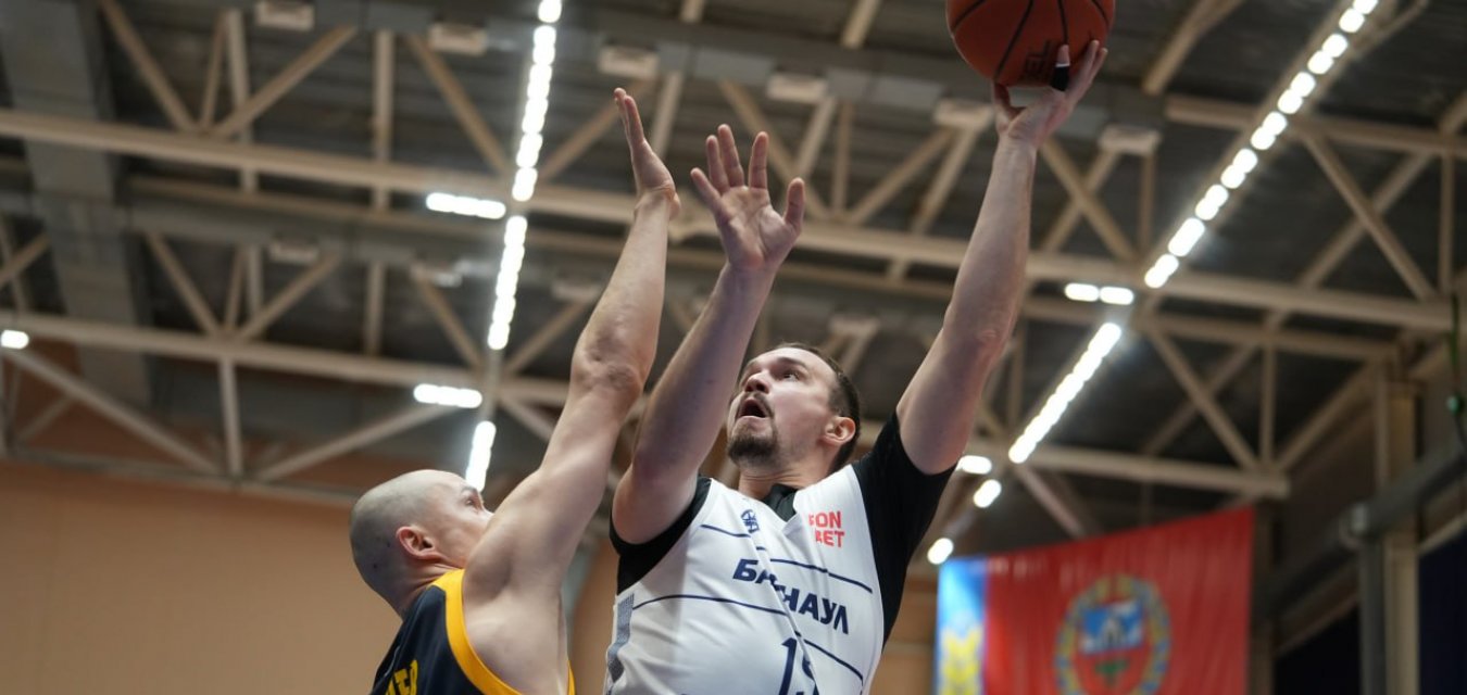 "Химки" вырвали победу в Барнауле