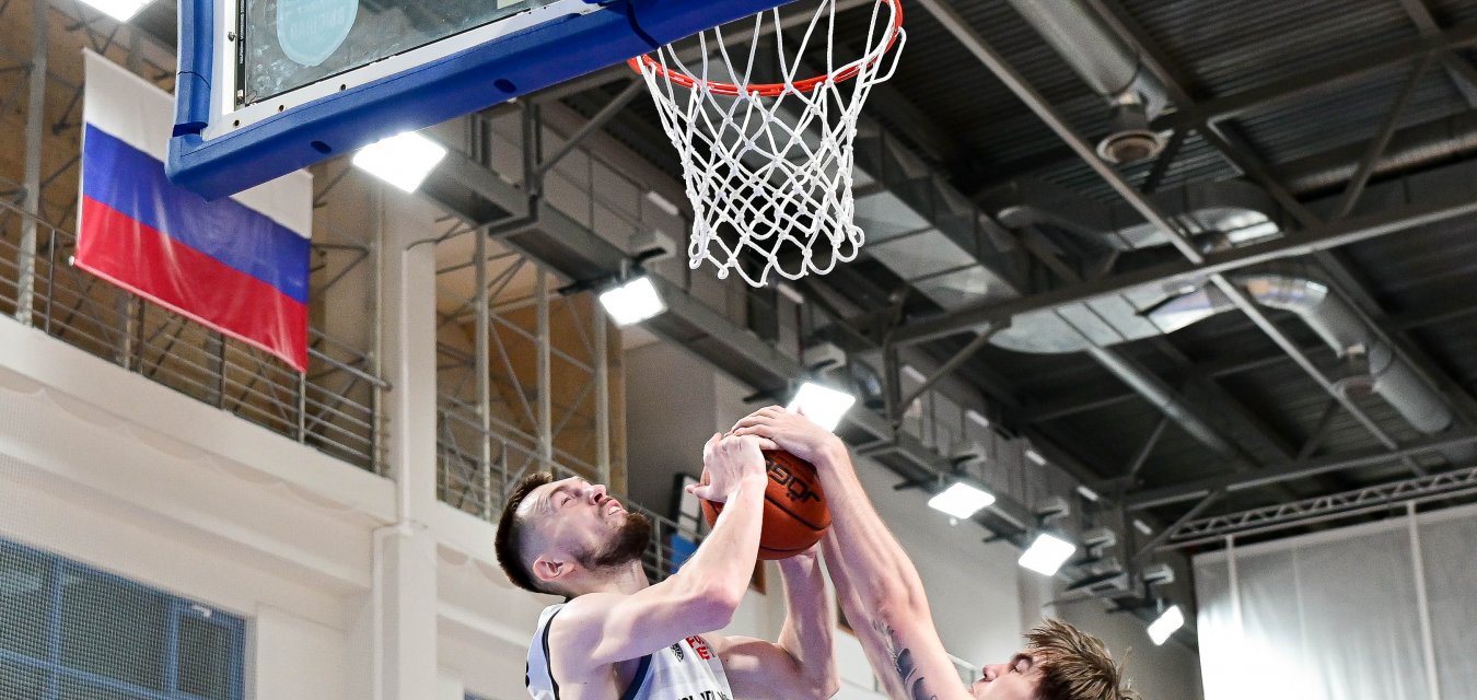 Победа «ТСК-УРАЛ – УрГУПС» на последней секунде матча