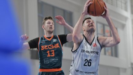 Уральцы уступают «Десне» в первом домашнем матче