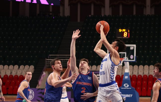 Грозненское «Динамо» оказалось сильнее «Новосибирска»