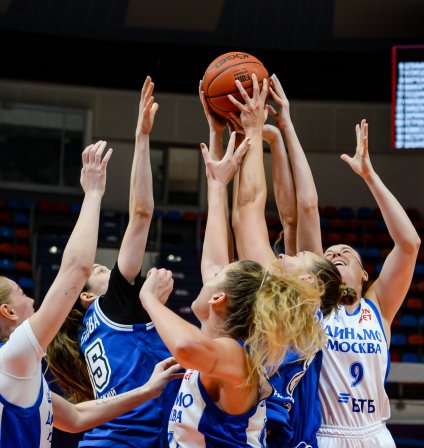 Московское "Динамо" победило "Енисей"